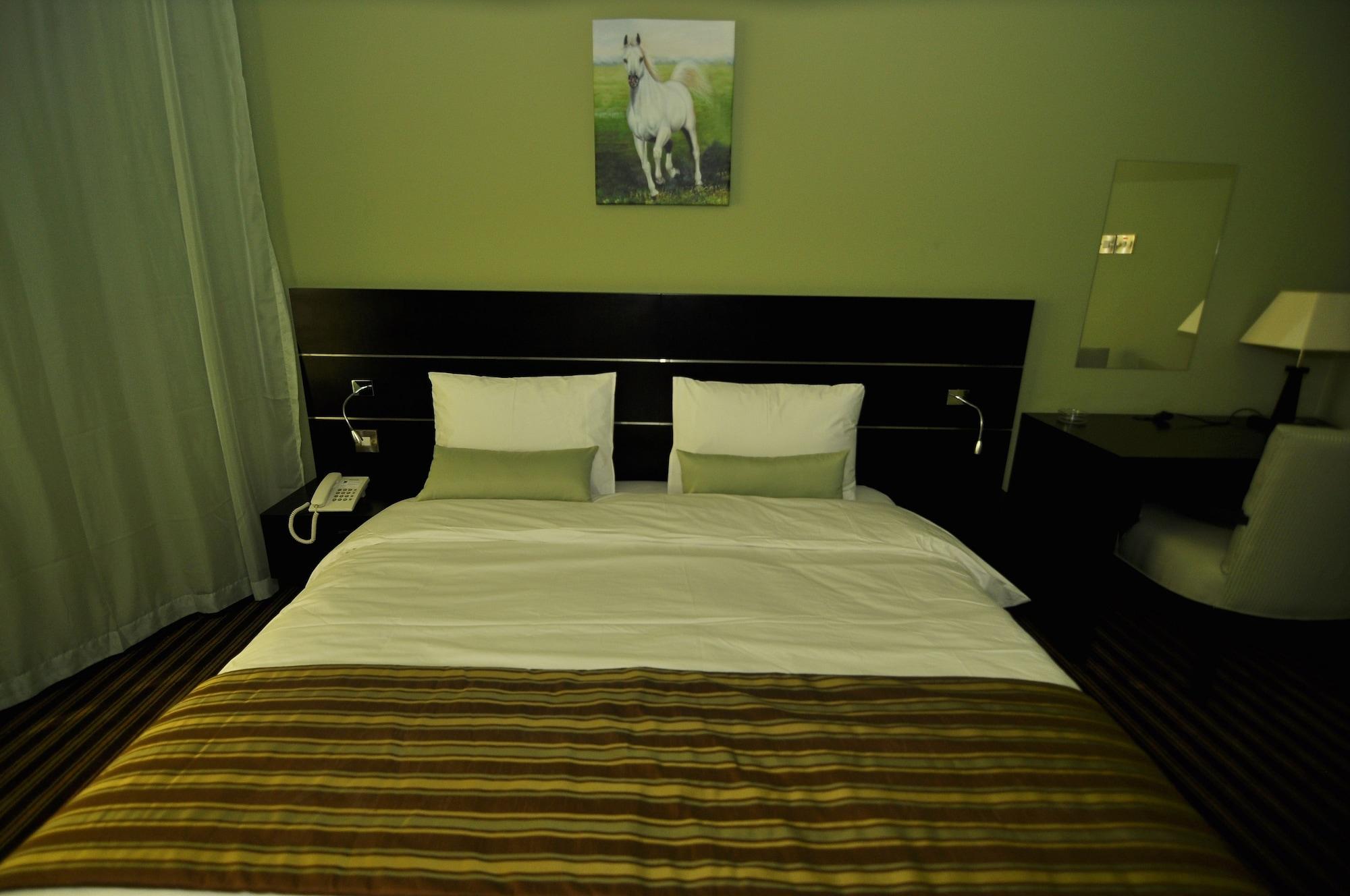 อัลดาร์ โฮเต็ล Hotel ชาร์จาห์ ภายนอก รูปภาพ